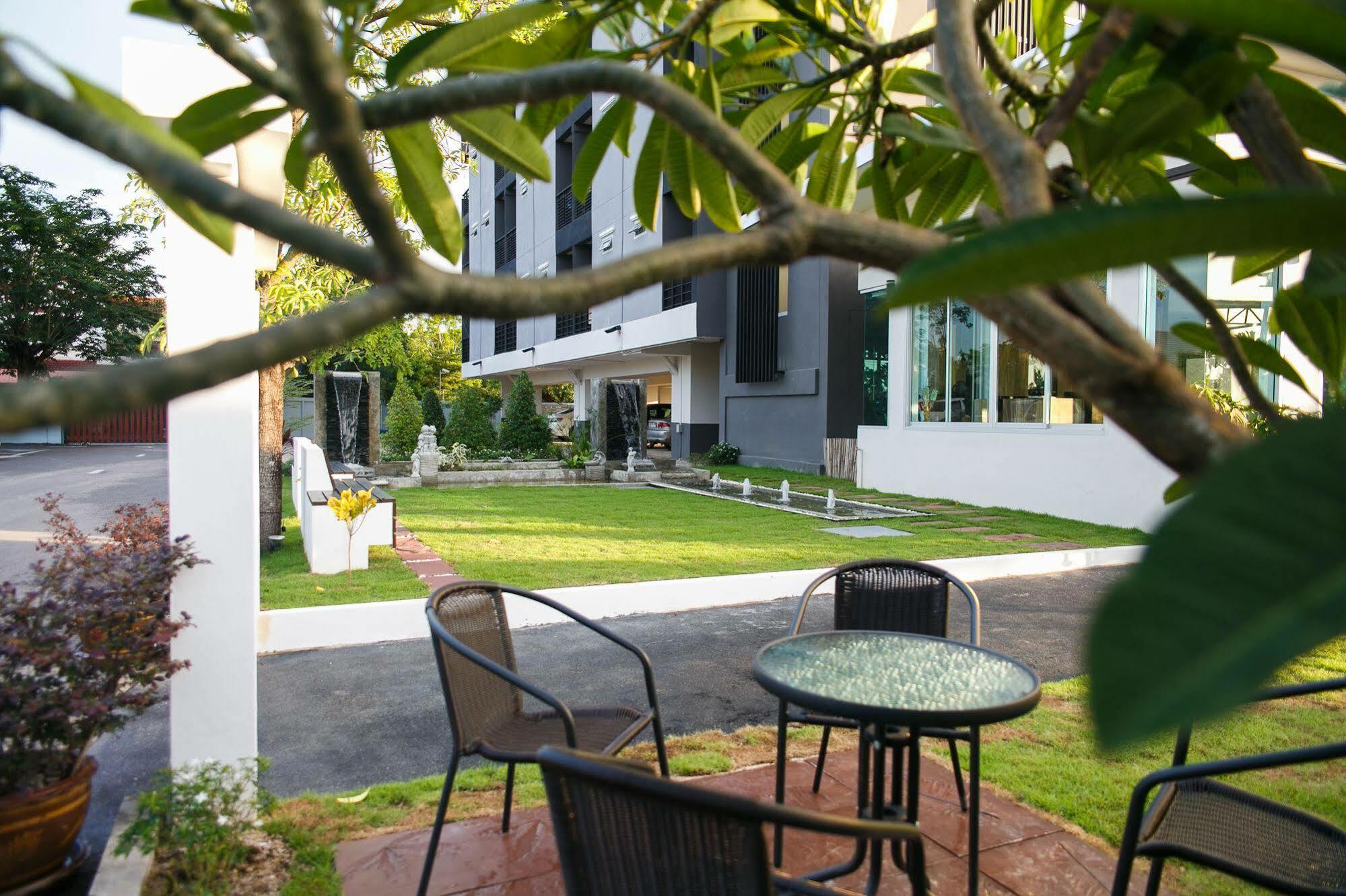 The Zenery Hotel Lampang Exteriér fotografie